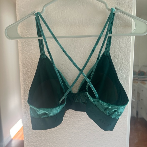 NWT green Velvet PINK Victoria’s Secret Bralette - Picture 3 of 3